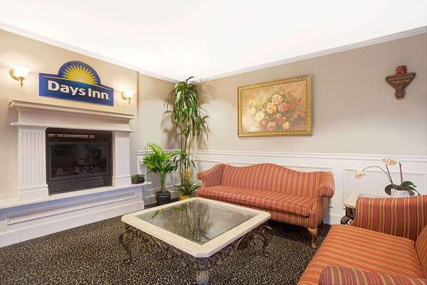  - Days Inn Everett - I-5, Exit 189