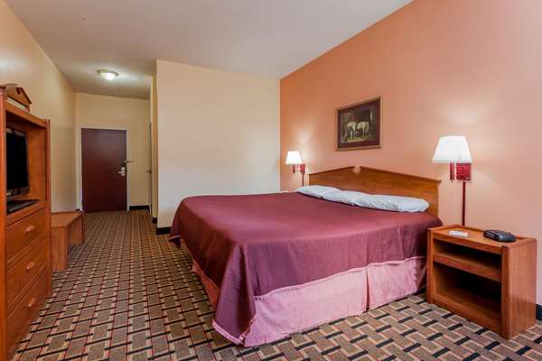  - Howard Johnson Express Inn Airport Louisville - I-65, Exit 131B
