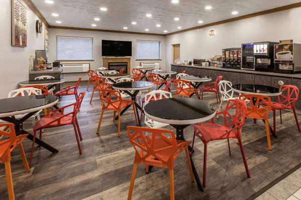  - Super 8 Hotel Uniontown