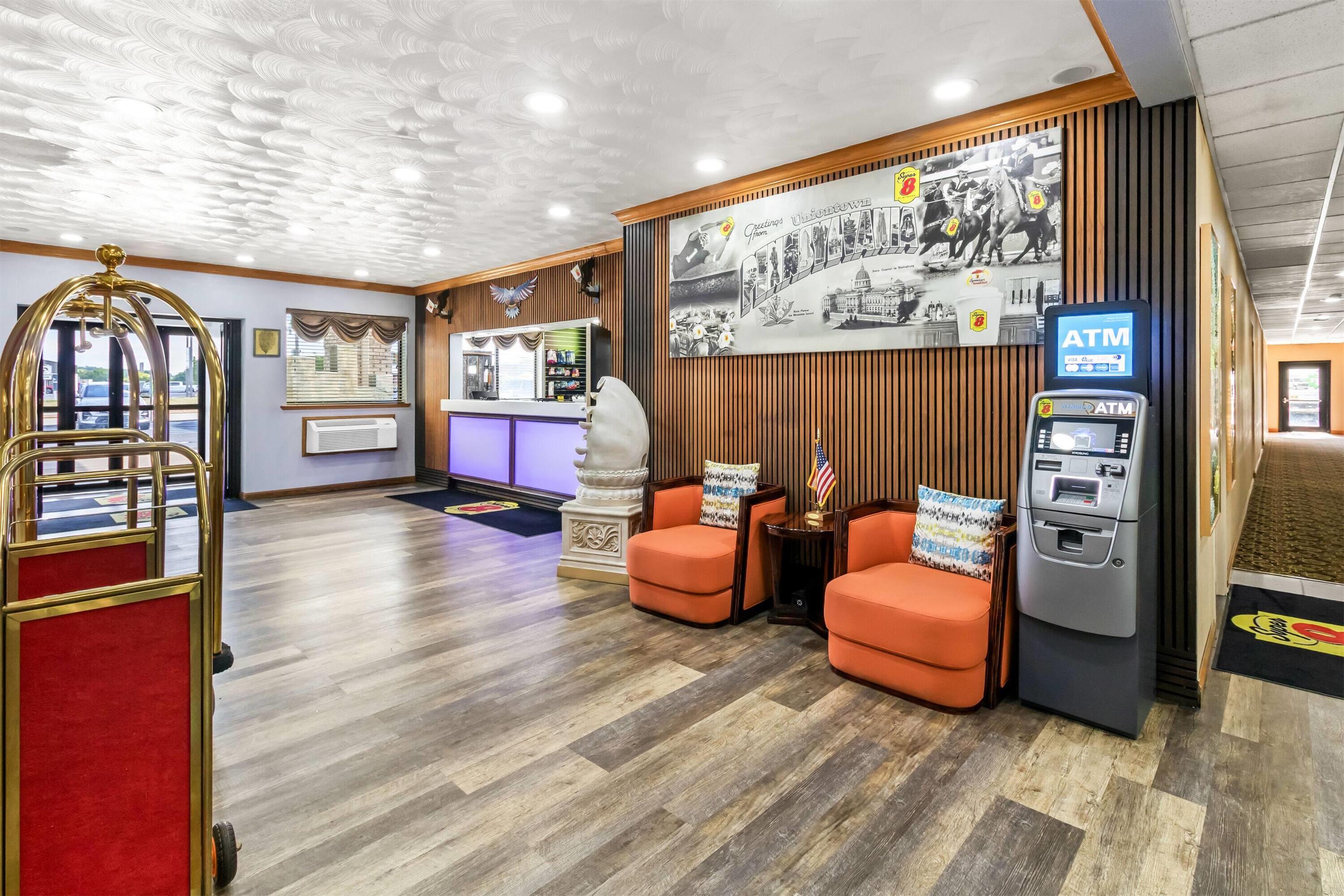 Lobby | Super 8 by Wyndham Uniontown