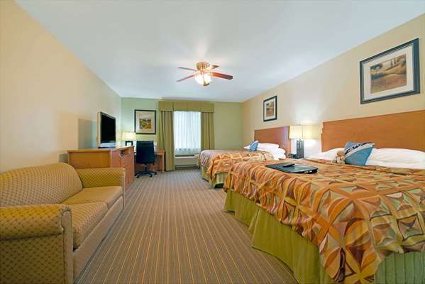  - Super 8 Hotel Airport North Austin
