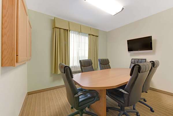  - Super 8 Hotel Airport North Austin