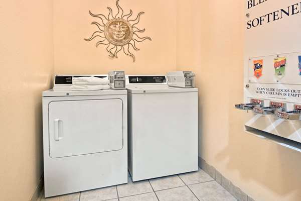  - Super 8 Hotel South Austin