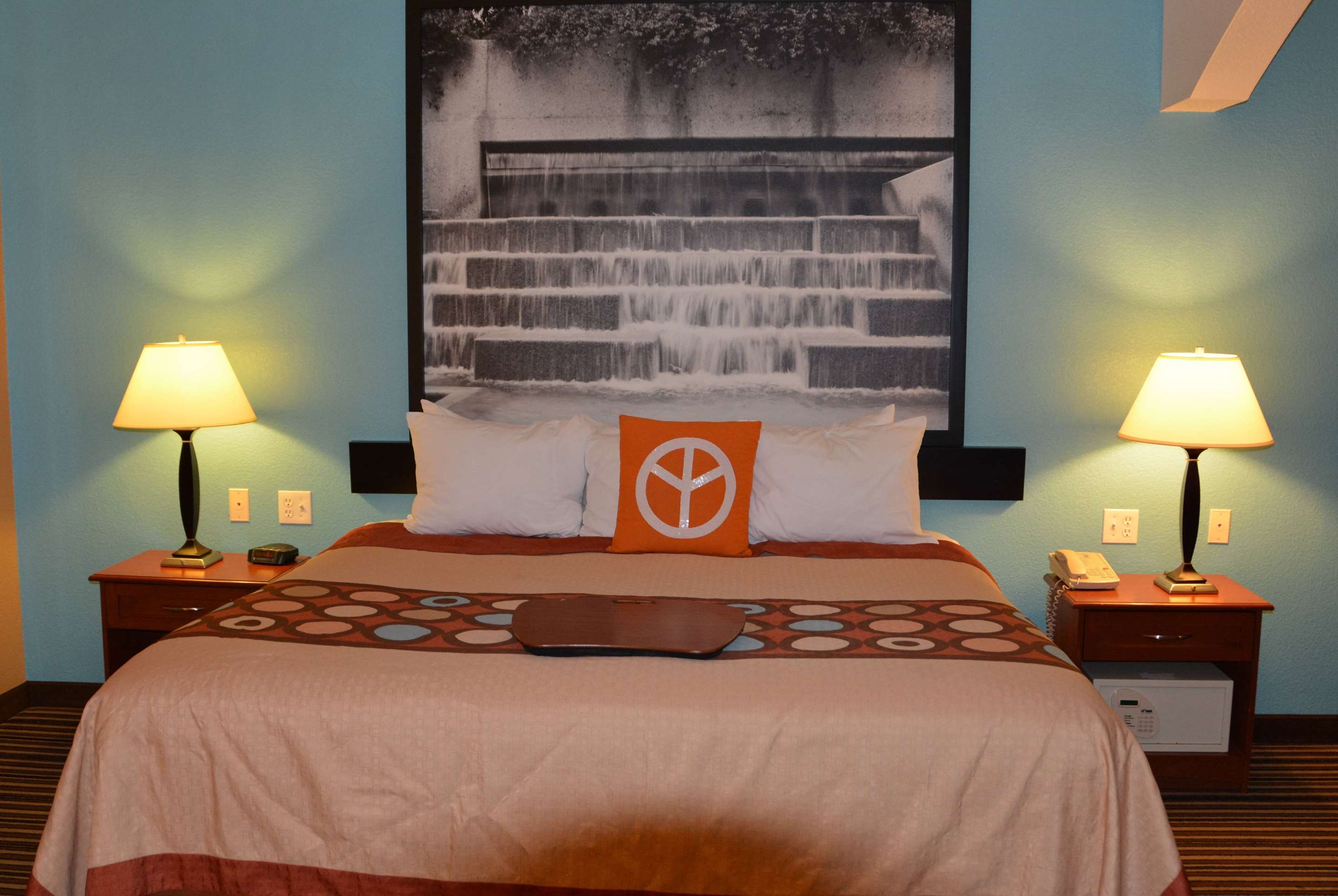 Guest room