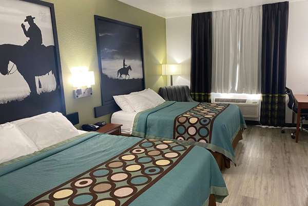  - Super 8 Hotel Weatherford - I-20, Exit 408