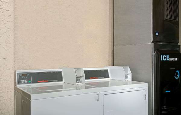  - Super 8 Hotel Grant Road Tucson - I-10, Exit 256