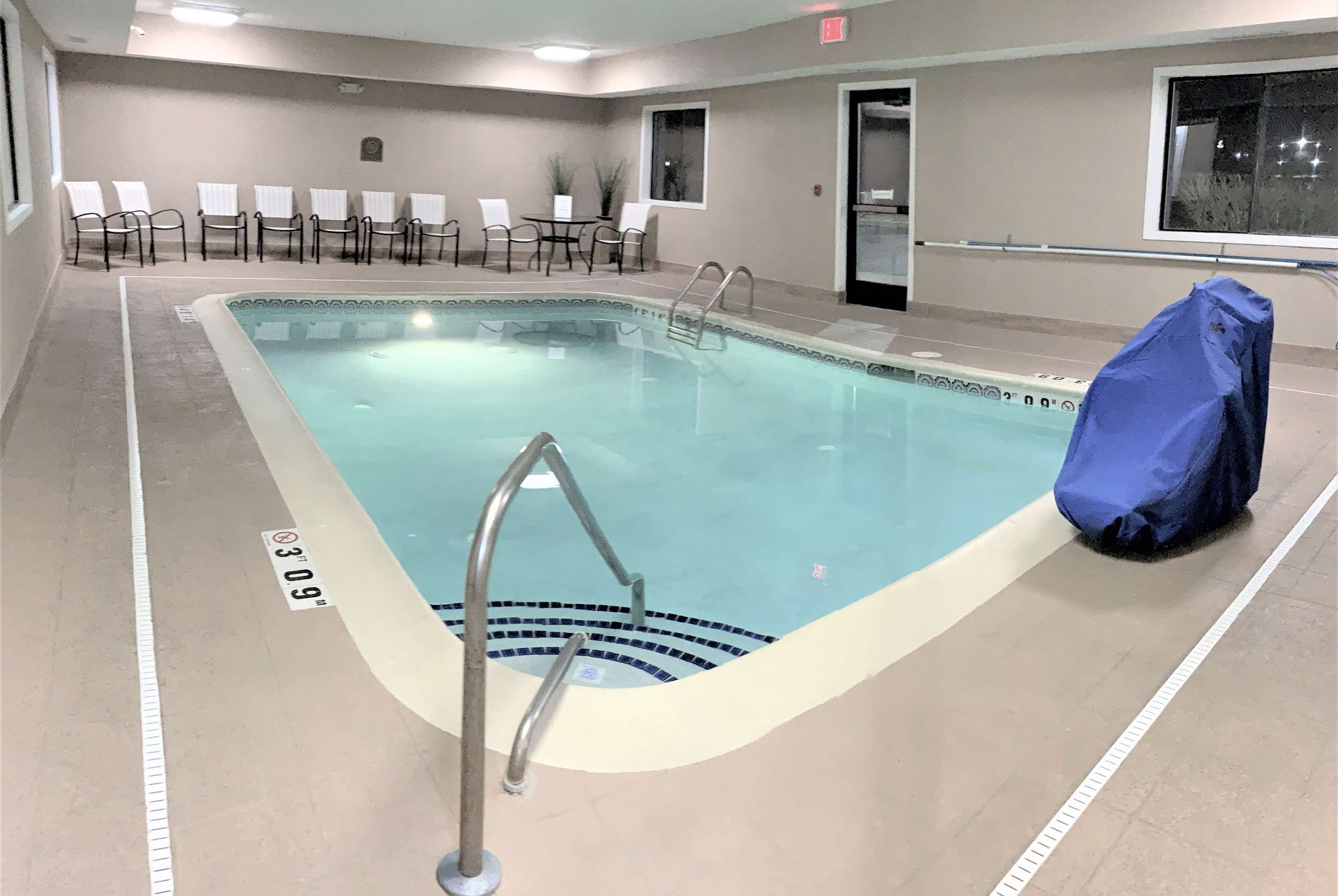pool view | Baymont by Wyndham Paw Paw