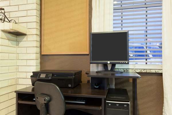 Conference Area - Super 8 Motel Fredericksburg