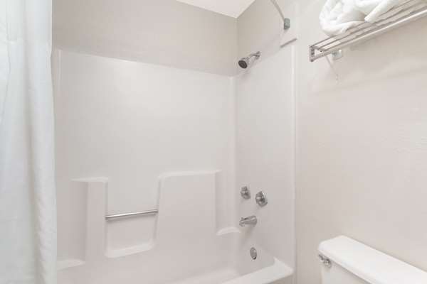  - Super 8 Motel Fredericksburg