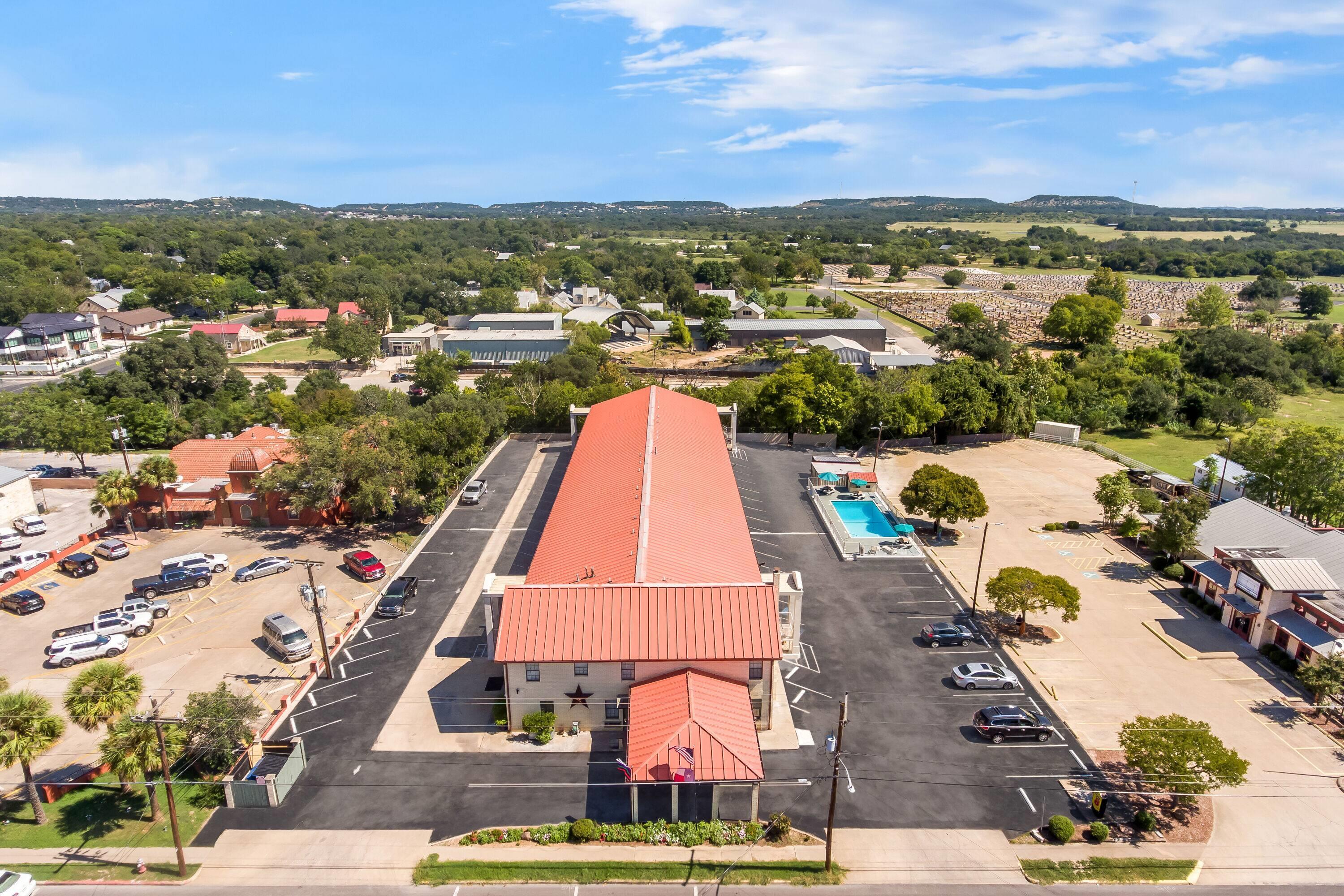 Exterior | Super 8 by Wyndham Fredericksburg