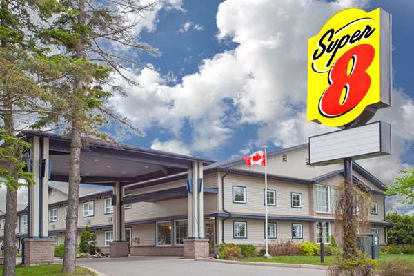 Exterior view - Super 8 Hotel Sault Ste Marie