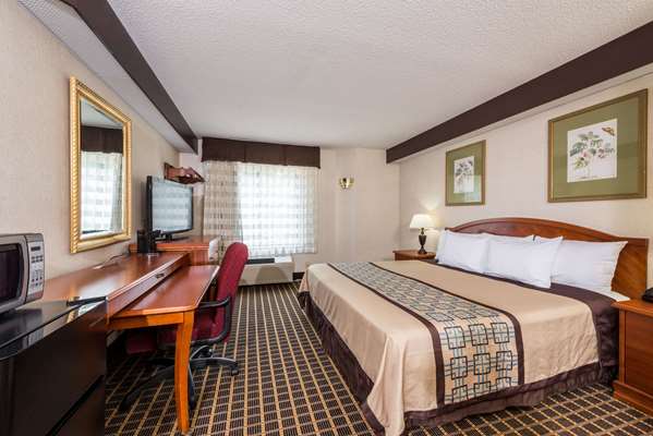  - Days Inn Yadkinville