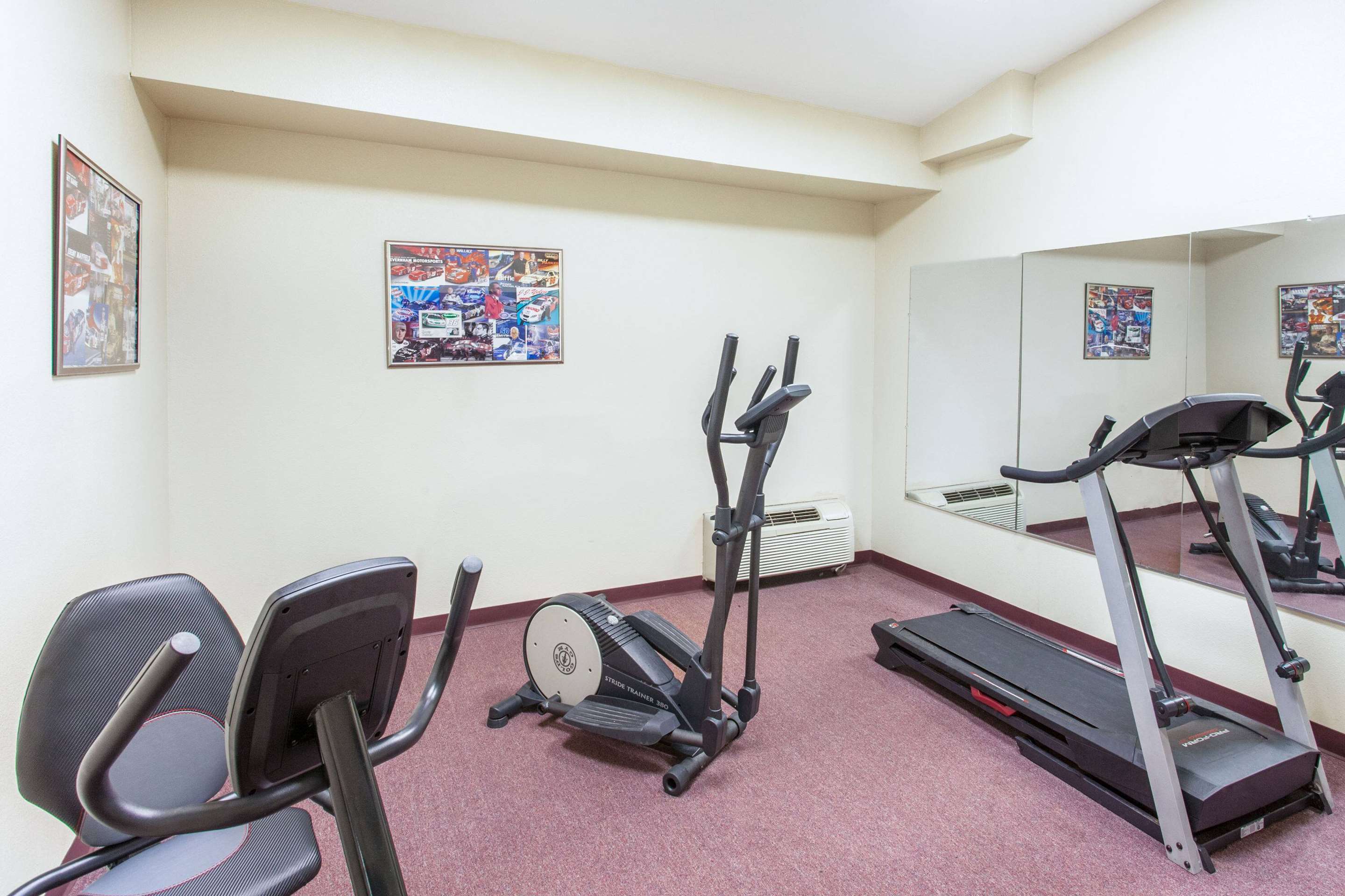 Exercise Room | Ramada by Wyndham Sparta/At Speedway