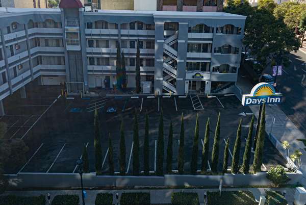 Exterior view - Days Inn Balboa Park San Diego - I-5, Exits 16 & 16B