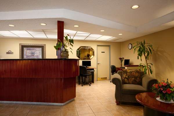  - Days Inn Balboa Park San Diego - I-5, Exits 16 & 16B