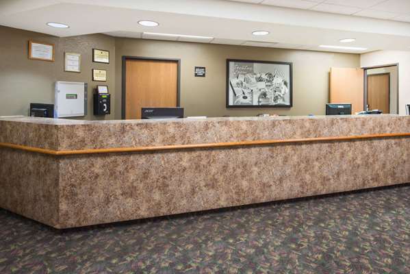  - Super 8 Hotel Iola