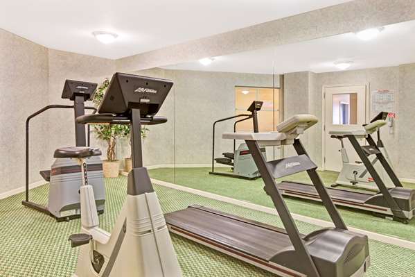 Fitness/ Exercise Room - Ramada Limited Hotel Airport San Bruno