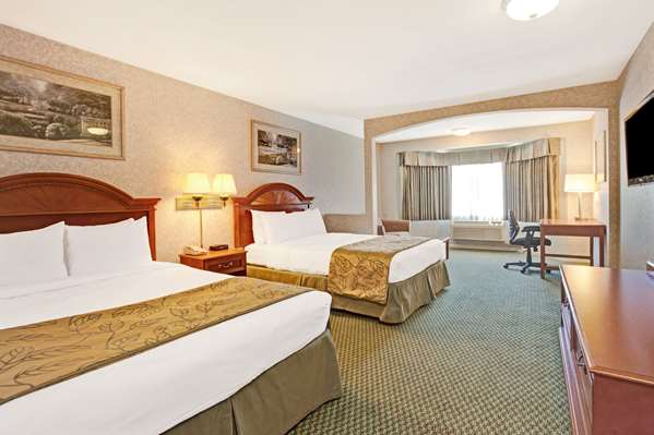 Suite - Ramada Limited Hotel Airport San Bruno