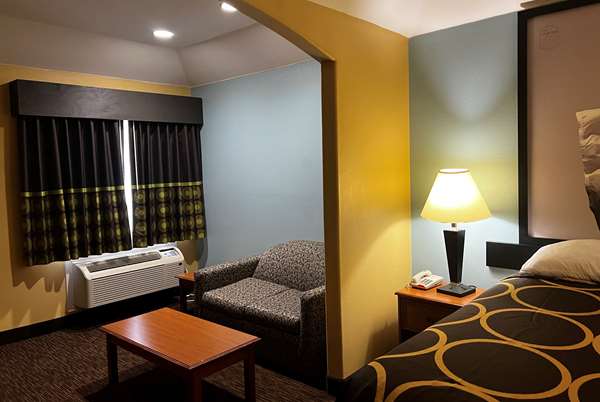  - Super 8 Motel Montgomery