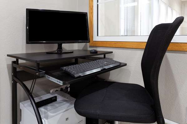 Conference Area - Super 8 Hotel Fort Dodge