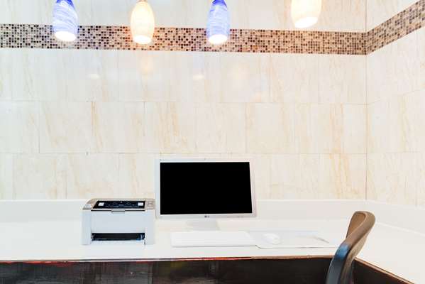 Conference Area - Days Inn & Suites Laredo - I-35, Exit 4