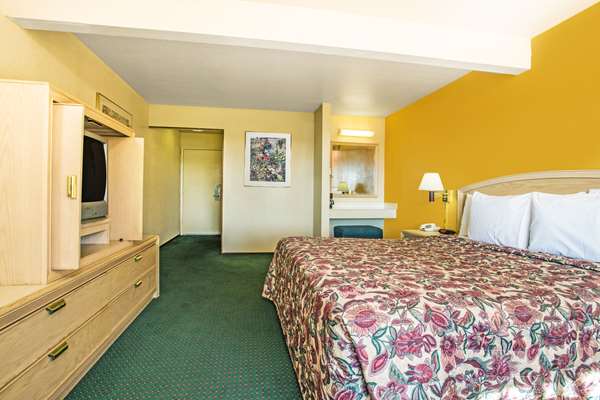  - Travelodge Turlock