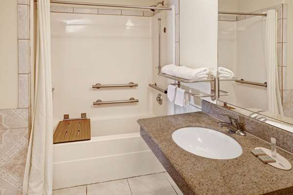  - Super 8 Motel Mont Belvieu Area Baytown - I-10, Exit 797 & 798