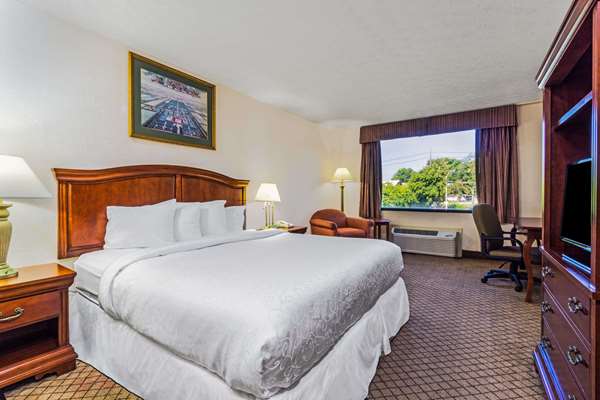  - Days Inn Airport Columbus