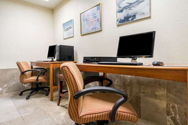 Conference Area - Days Inn Airport Columbus