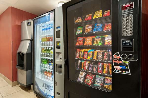  - Days Inn Brooklyn Heights