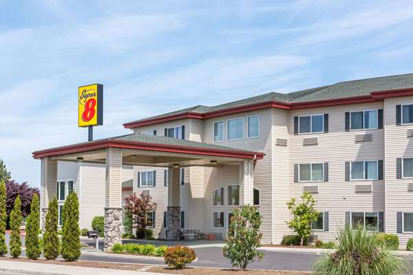 Exterior view - Super 8 Hotel Medford - I-5, Exit 33