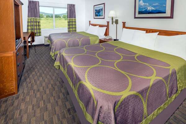  - Super 8 Hotel Medford - I-5, Exit 33