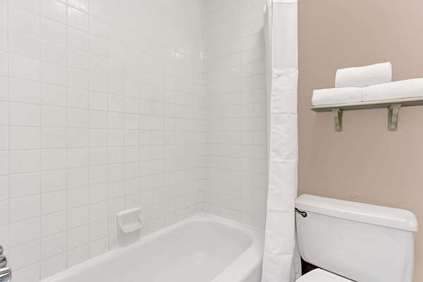  - Days Inn City Center Tucson - I-10, Exit 257