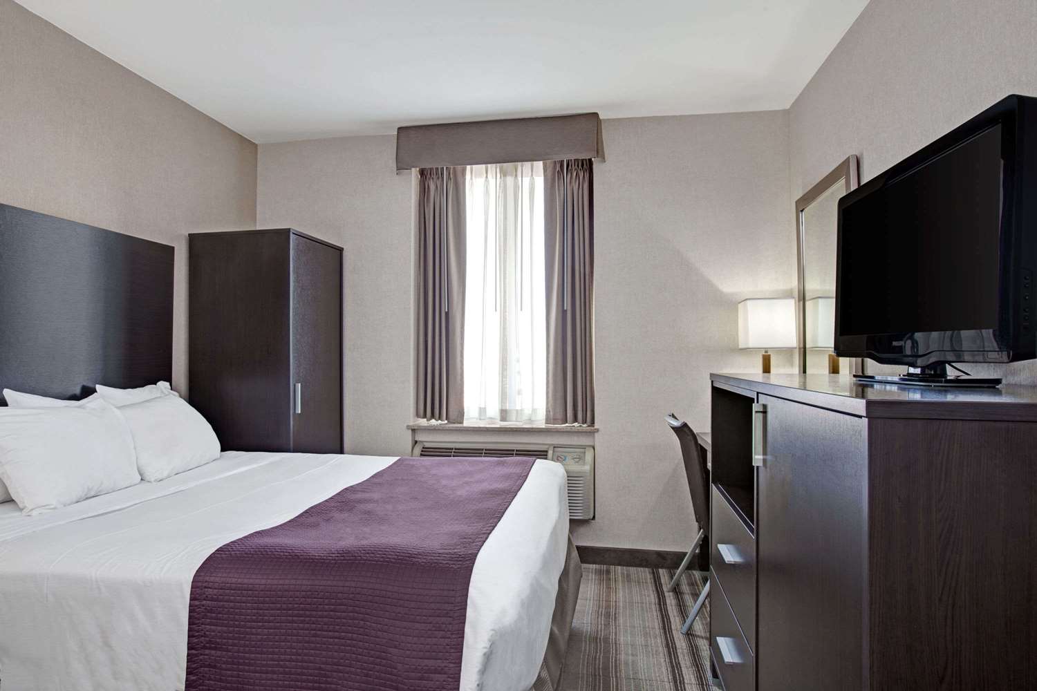 Cheap Hotel Near Jfk Airport With Shuttle Cheap Hotel Near Jfk Airport With Shuttle