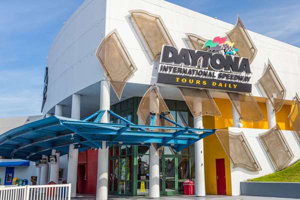  - Super 8 Motel Daytona Beach