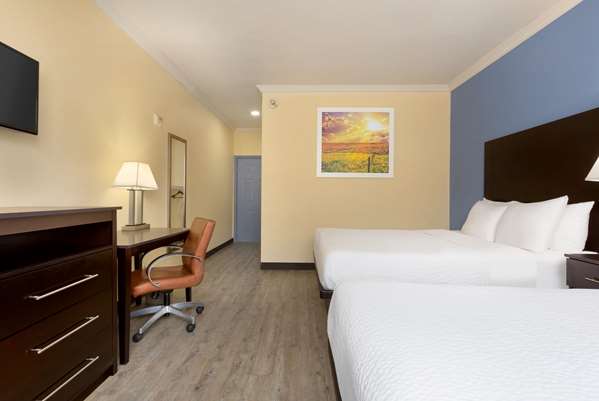  - Days Inn Euless