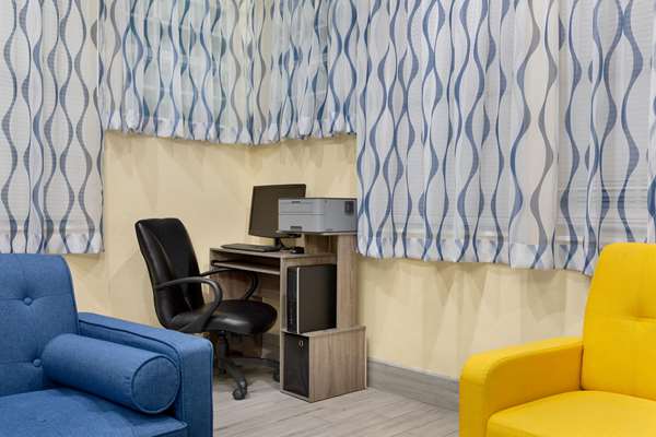 Conference Area - Days Inn Euless