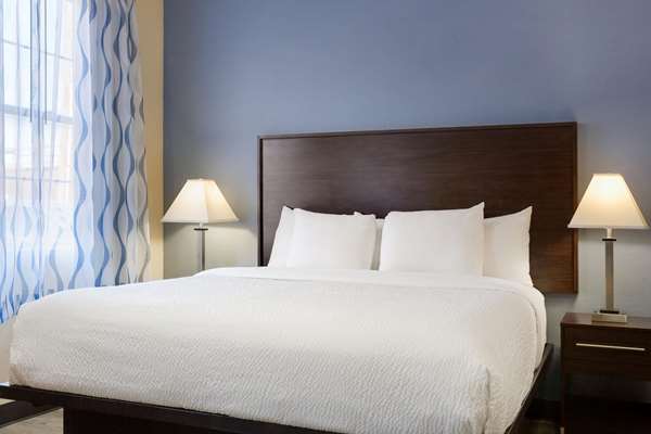  - Days Inn Euless