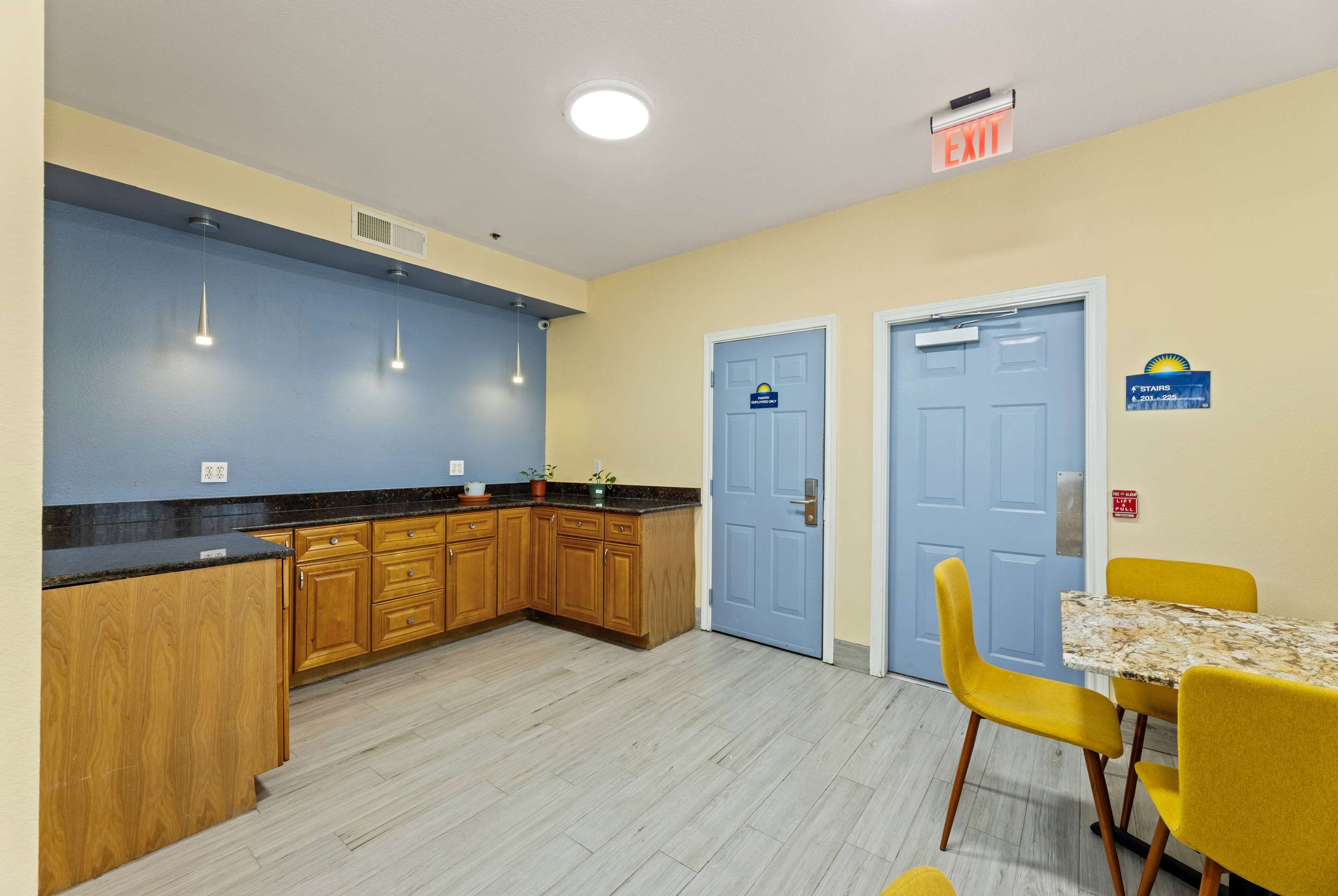 Property amenity | Days Inn & Suites by Wyndham DFW Airport South-Euless