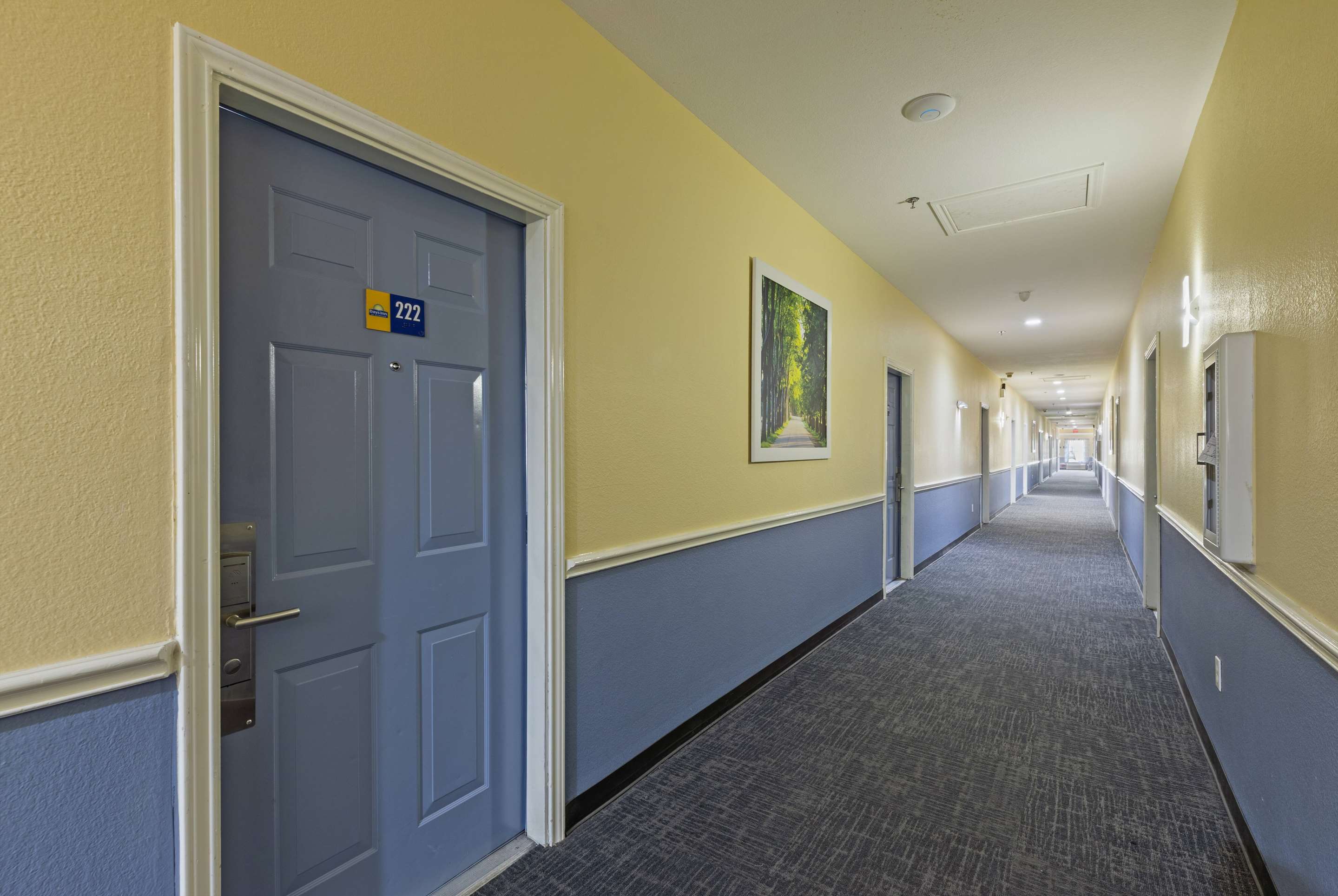 Property amenity | Days Inn & Suites by Wyndham DFW Airport South-Euless