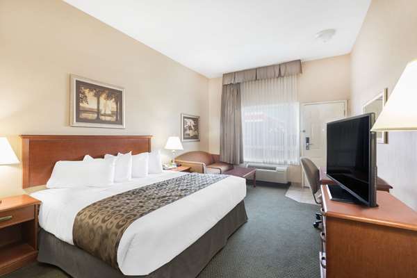  - Ramada Inn Clairmont