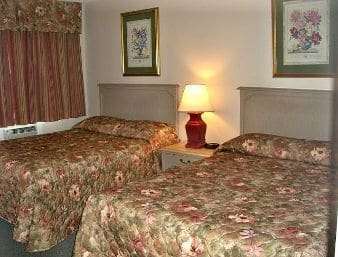  - Howard Johnson Inn Woodstock