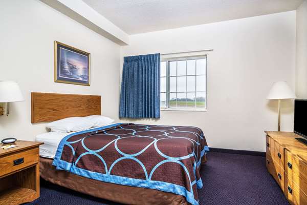  - Super 8 Hotel Neillsville