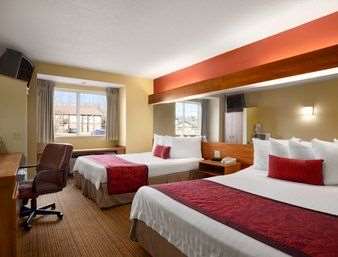  - Days Inn & Suites Lafayette - I-65, Exit 172