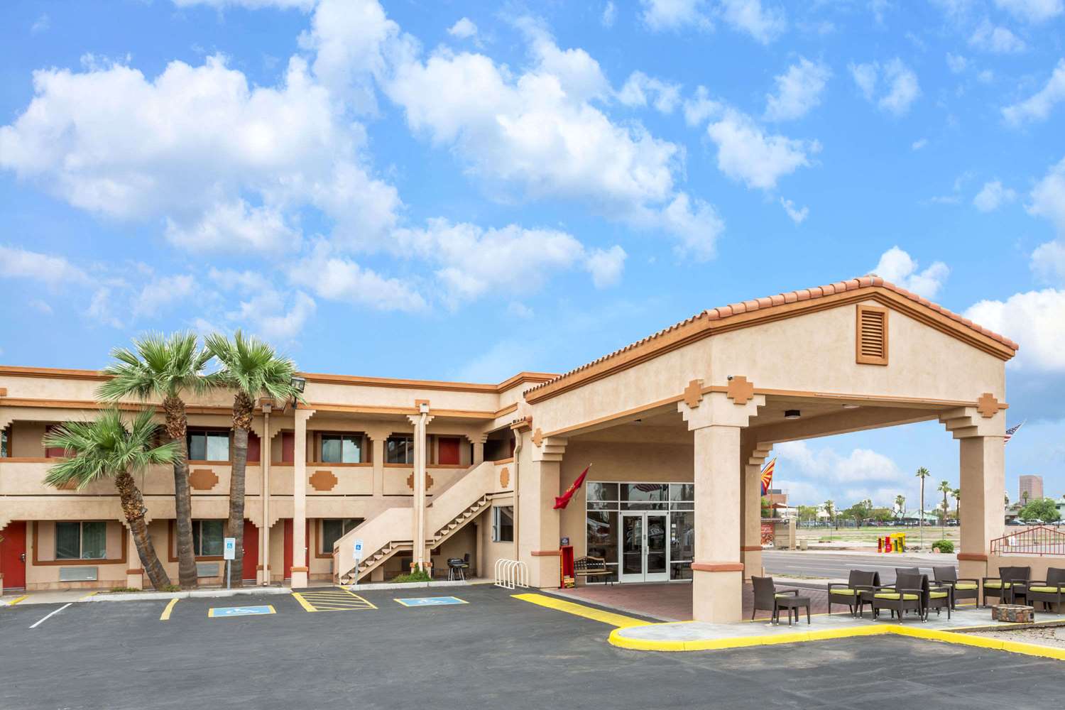 Super 8 Motel Downtown Phoenix, AZ See Discounts