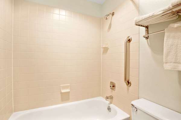  - Days Inn Tukwila - I-5, Exit 156