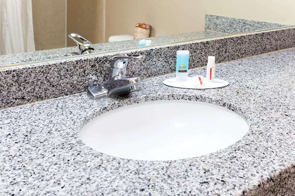  - Super 8 Hotel Torrance