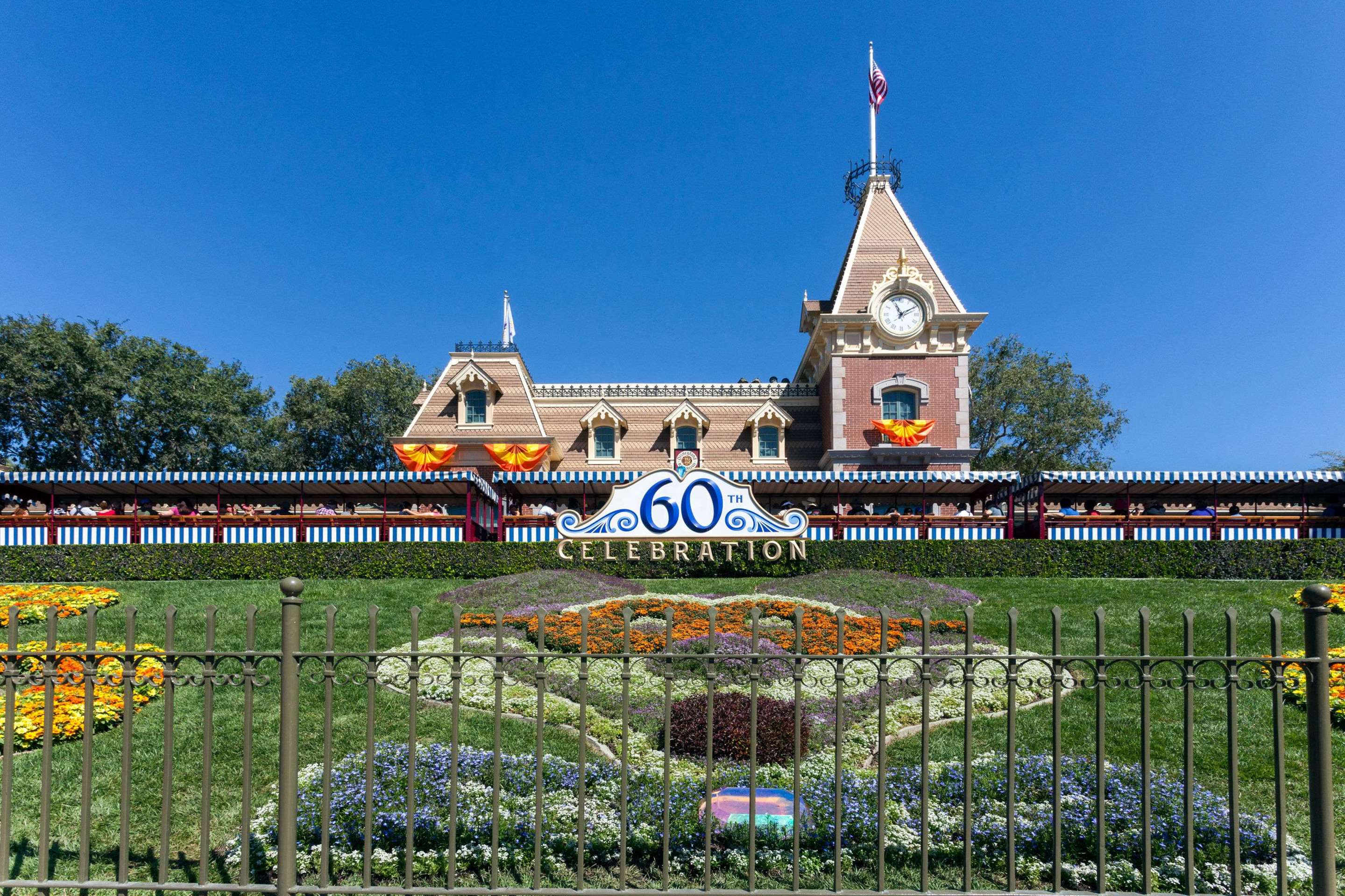 Local Attraction | Super 8 by Wyndham Torrance LAX Airport Area