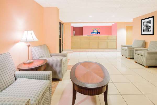  - Days Inn Hattiesburg - I-59, Exit 65