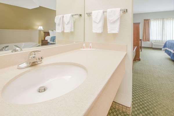  - Days Inn Hattiesburg - I-59, Exit 65